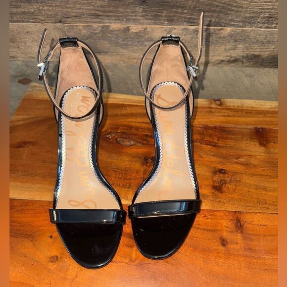Sam Edelman Black Patent Leather Heels
Size 7 | EUC - Picture 8 of 8